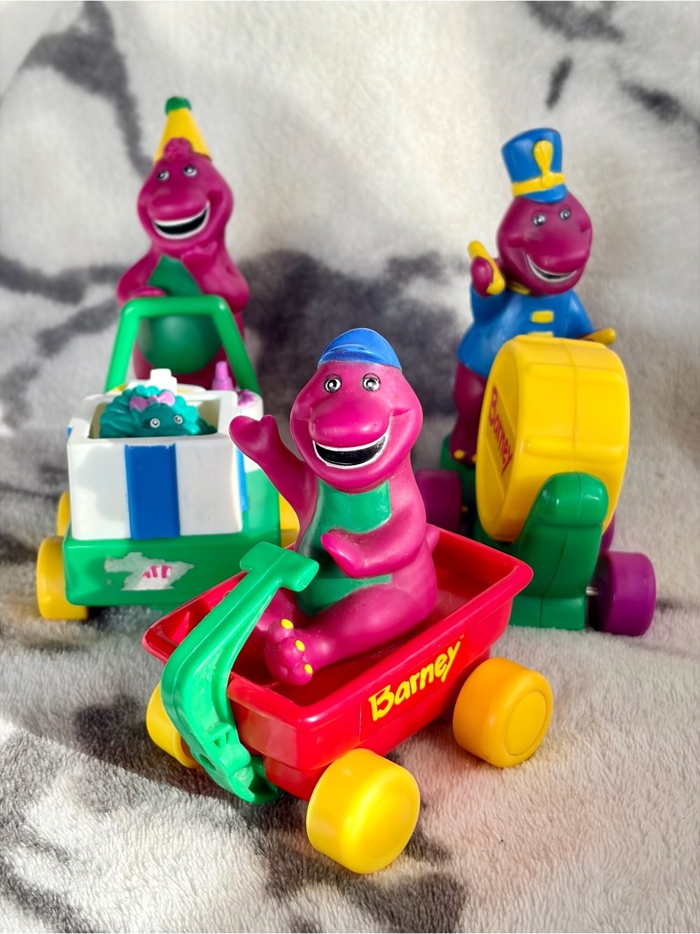 VTG 1993 Barney & Friends Interactive Plastic Rolling Parade Toys (3 Piece Lot)